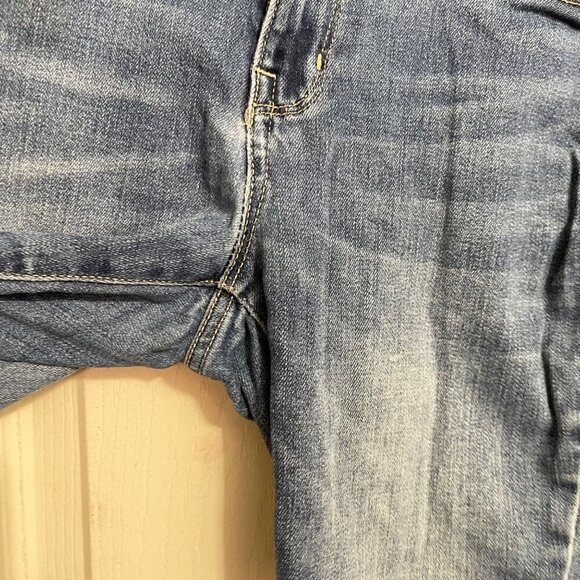 A.N.A. Women's Medium Wash Mid Rise Whiskered Jegging Skinny Jeans Size 2/26 - Picture 8 of 9